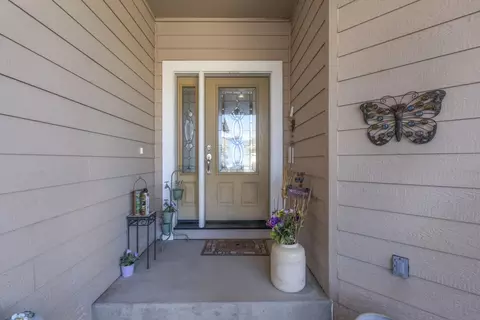 62 Western Dr, Coleville, CA 96107 photo 2