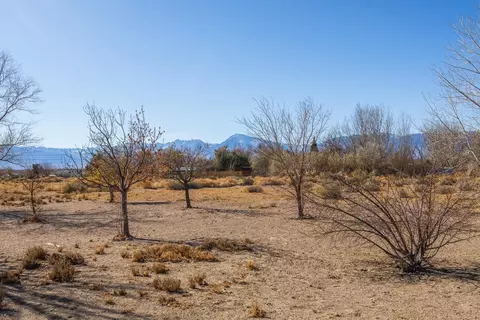 659 Valley Rd, Bishop, CA 93514 photo 27