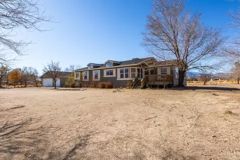659 Valley Rd, Bishop, CA 93514