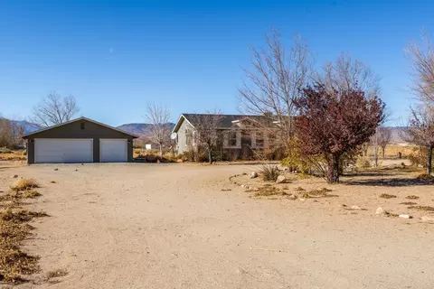 659 Valley Rd, Bishop, CA 93514 photo 3