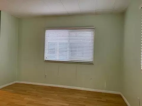 198 Maciver St, Bishop, CA 93514 photo 5