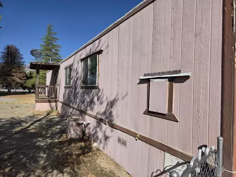 16 Coldwater Rd, Bishop, CA 93514 photo 3