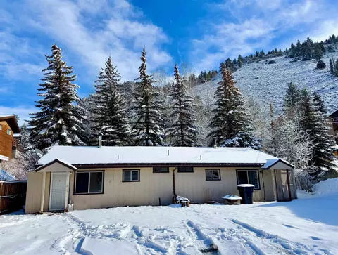 67 S Crawford, June Lake, CA 93529