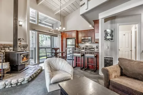 286 Old Mammoth Rd #9, Mammoth Lakes, CA 93546