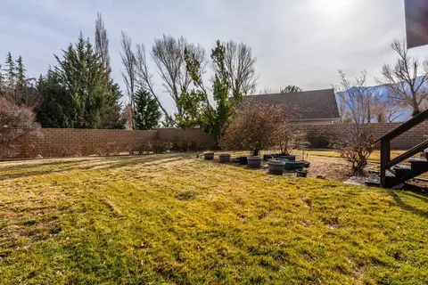 350 Tuttle Creek Rd, Lone Pine, CA 93545 photo 25