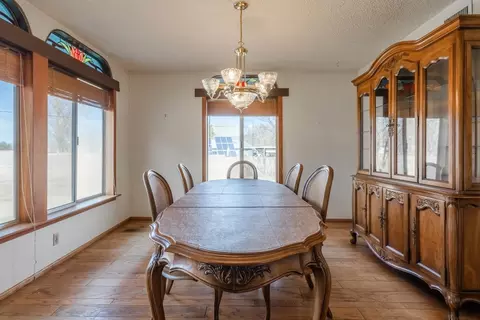 350 Tuttle Creek Rd, Lone Pine, CA 93545 photo 10