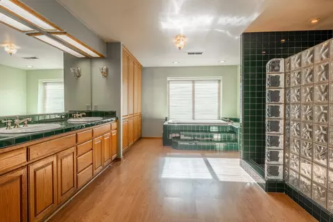 350 Tuttle Creek Rd, Lone Pine, CA 93545 photo 16