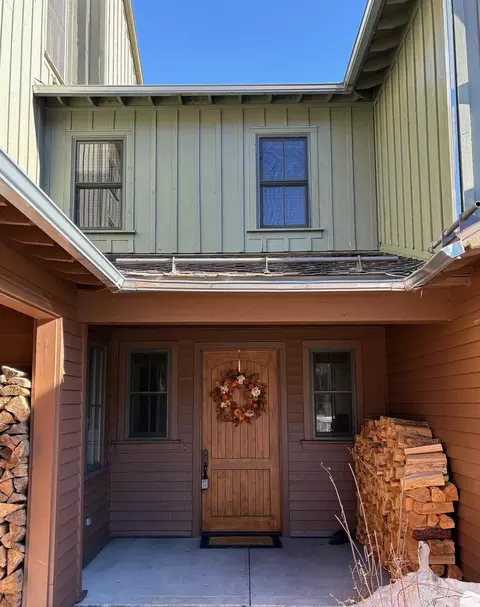 1101 Pyramid Peak Dr #1101, Mammoth Lakes, CA 93546