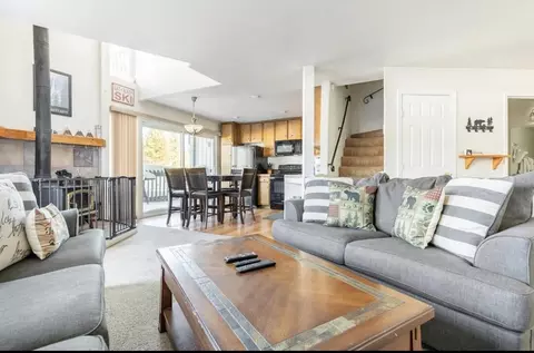 286 Old Mammoth Rd #17, Mammoth Lakes, CA 93546