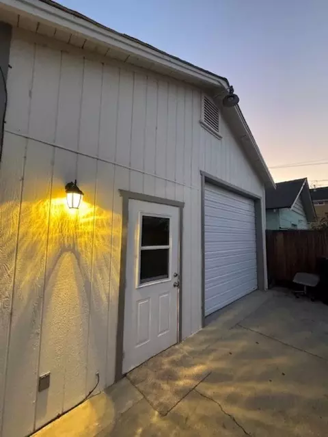 324 Clarke St, Bishop, CA 93514 photo 21