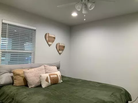 324 Clarke St, Bishop, CA 93514 photo 10
