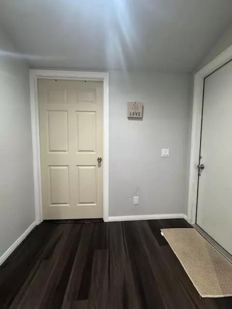 324 Clarke St, Bishop, CA 93514 photo 9