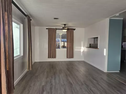 351 Willow St, Bishop, CA 93514 photo 2