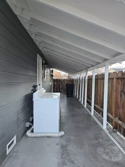 351 Willow St, Bishop, CA 93514 photo 8