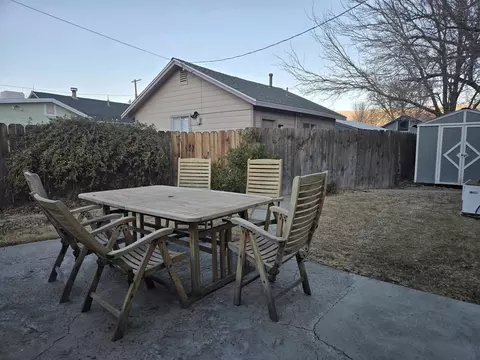 351 Willow St, Bishop, CA 93514 photo 9
