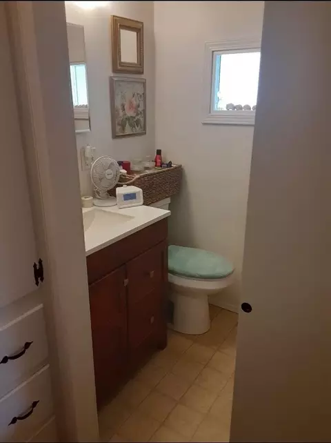 2371 Edinburgh Ave, Bishop, CA 93514 photo 9