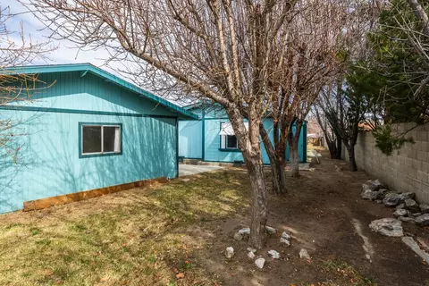 20 Michelle Cir, Big Pine, CA 93513 photo 21