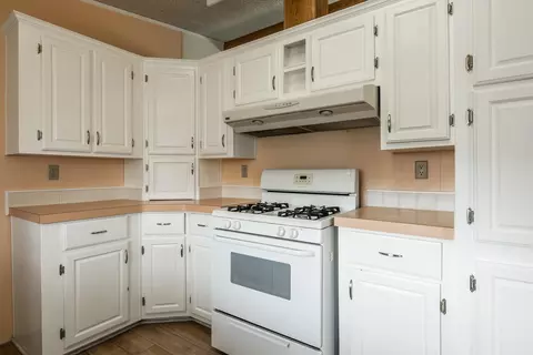 20 Michelle Cir, Big Pine, CA 93513 photo 7