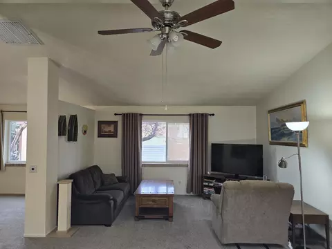 511 Jobes Way, Independence, CA 93526 photo 9