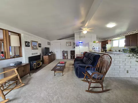 299 Meadow Ln, Bishop, CA 93514 photo 2