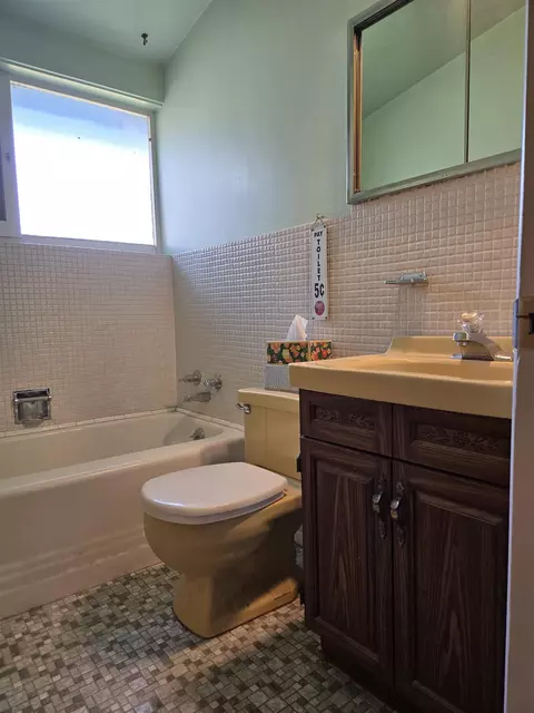 299 Meadow Ln, Bishop, CA 93514 photo 8