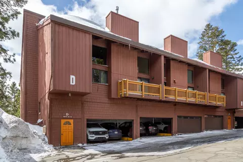 248 Mammoth Slopes Dr #40, Mammoth Lakes, CA 93546