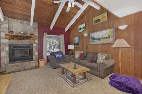 2113 Meridian Blvd #120, Mammoth Lakes, CA 93546