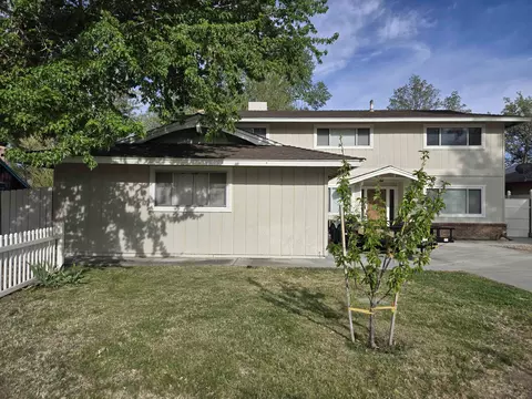 123 Terrace Dr, Big Pine, CA 93513