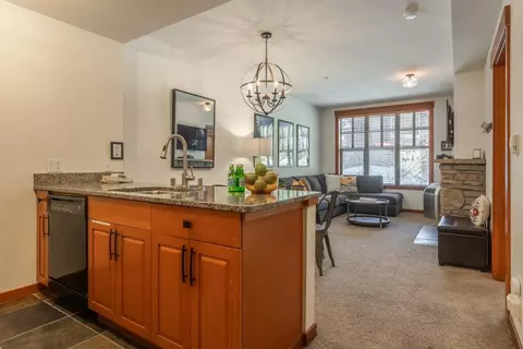 1111 Forest Trl #1318, Mammoth Lakes, CA 93546