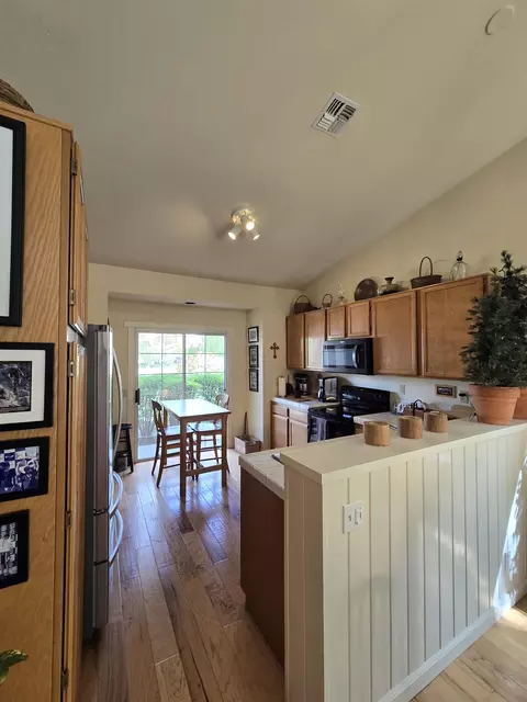 2298 Cheyenne Dr, Bishop, CA 93514 photo 5
