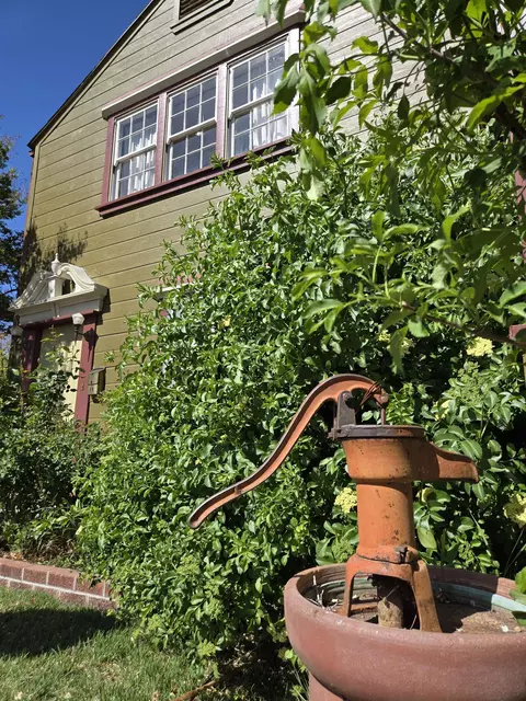 407 Hammond St, Bishop, CA 93514 photo 34