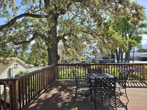 407 Hammond St, Bishop, CA 93514 photo 29