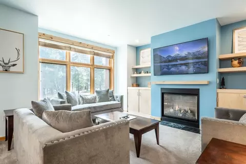 2004 Sierra Star Pkwy #22, Mammoth Lakes, CA 93546