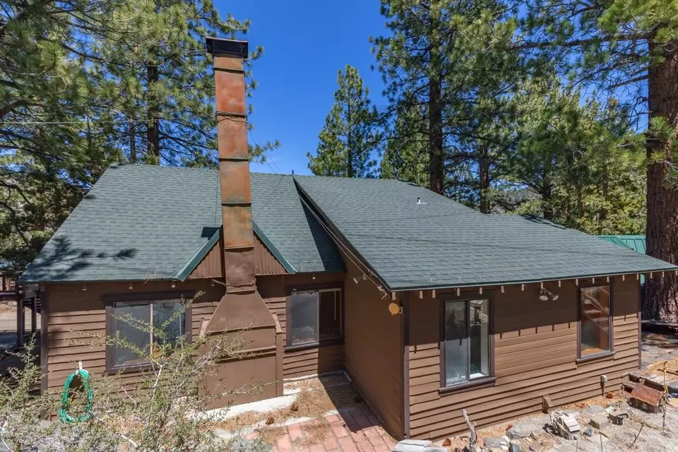 Exterior - 64 Forest Knoll Rd, June Lake, CA 93529 photo 3 of 3