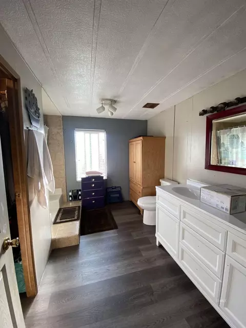2252 Brigadoon Ave, Bishop, CA 93514 photo 10