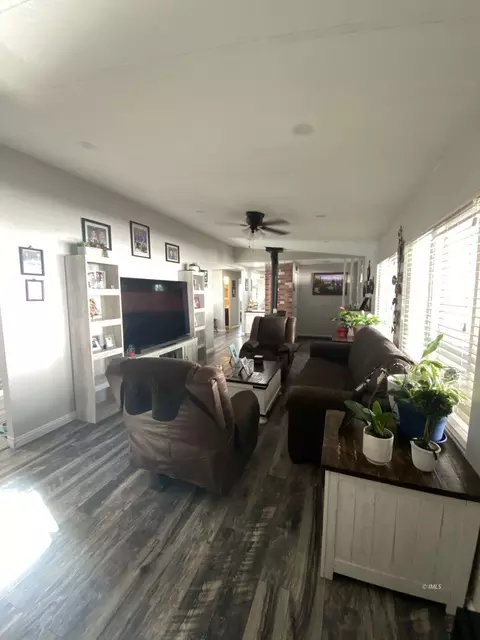 2252 Brigadoon Ave, Bishop, CA 93514 photo 8