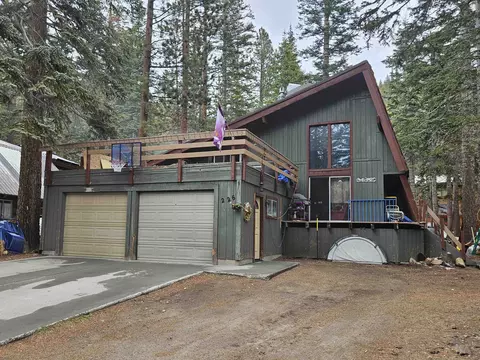 226 St Anton Cir, Mammoth Lakes, CA 93546