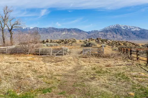 33 Quail Ln, Bishop, CA 93514 photo 32