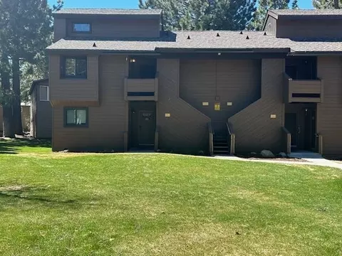 2 Arrowhead Dr #19, Mammoth Lakes, CA 93546