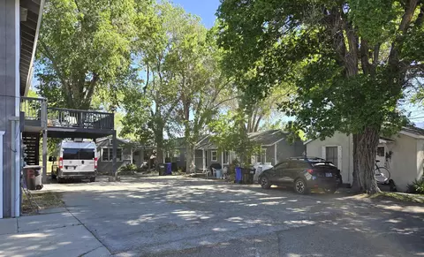 507 E Line St, Bishop, CA 93514
