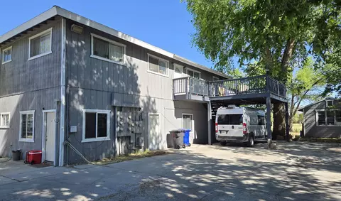 507 E Line St, Bishop, CA 93514 photo 3
