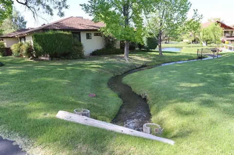 124 Desiderata Ln, Bishop, CA 93514 photo 9