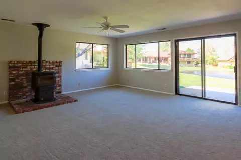 124 Desiderata Ln, Bishop, CA 93514 photo 18
