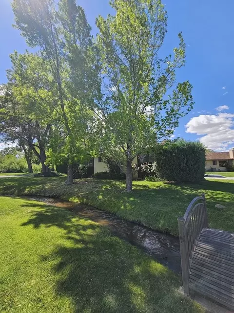 124 Desiderata Ln, Bishop, CA 93514 photo 8