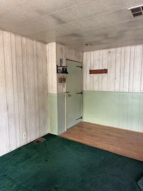 2272 Brigadoon Ave, Bishop, CA 93514 photo 6