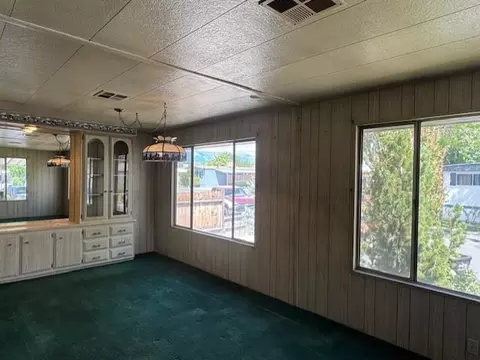 2272 Brigadoon Ave, Bishop, CA 93514 photo 8