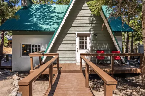 83 Rusty Ln, Mammoth Lakes, CA 93546