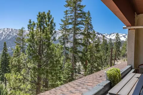 20 Bridges Ln #107, Mammoth Lakes, CA 93546