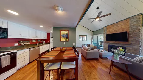 2289 Sierra Nevada Rd #C7, Mammoth Lakes, CA 93546