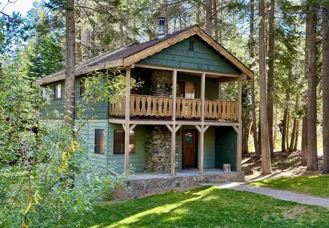101 Woodman St, Mammoth Lakes, CA 93546